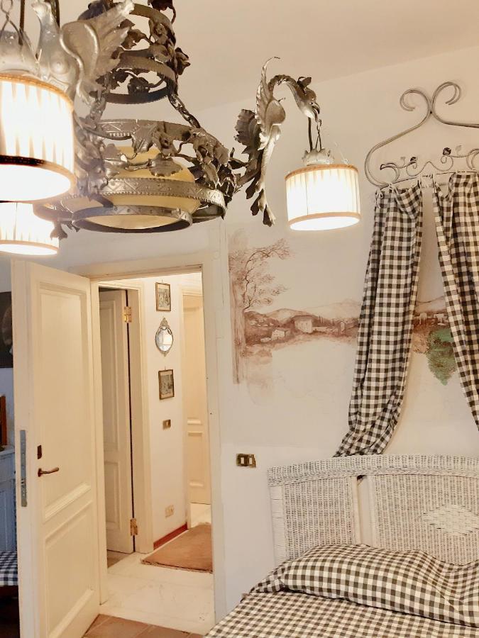 La Villa Bianca - Appartamento In Villa セスト・フィオレンティーノ エクステリア 写真